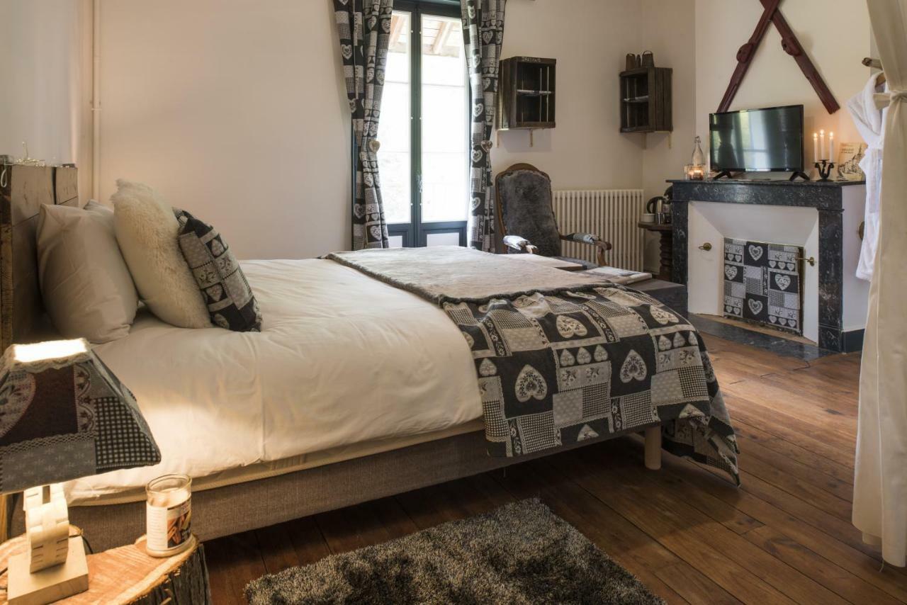 Le Baccara Lodge Arengosse エクステリア 写真